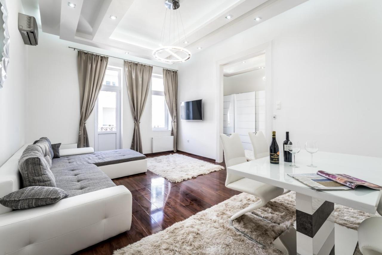 Breathless View Parliament 2 Luxury Suites With Terrace Free Parking Reservation Needed Budapest Exterior photo
